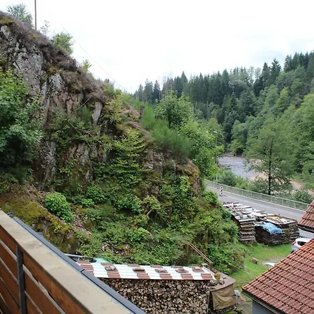 Rauhfelsen Appartement *